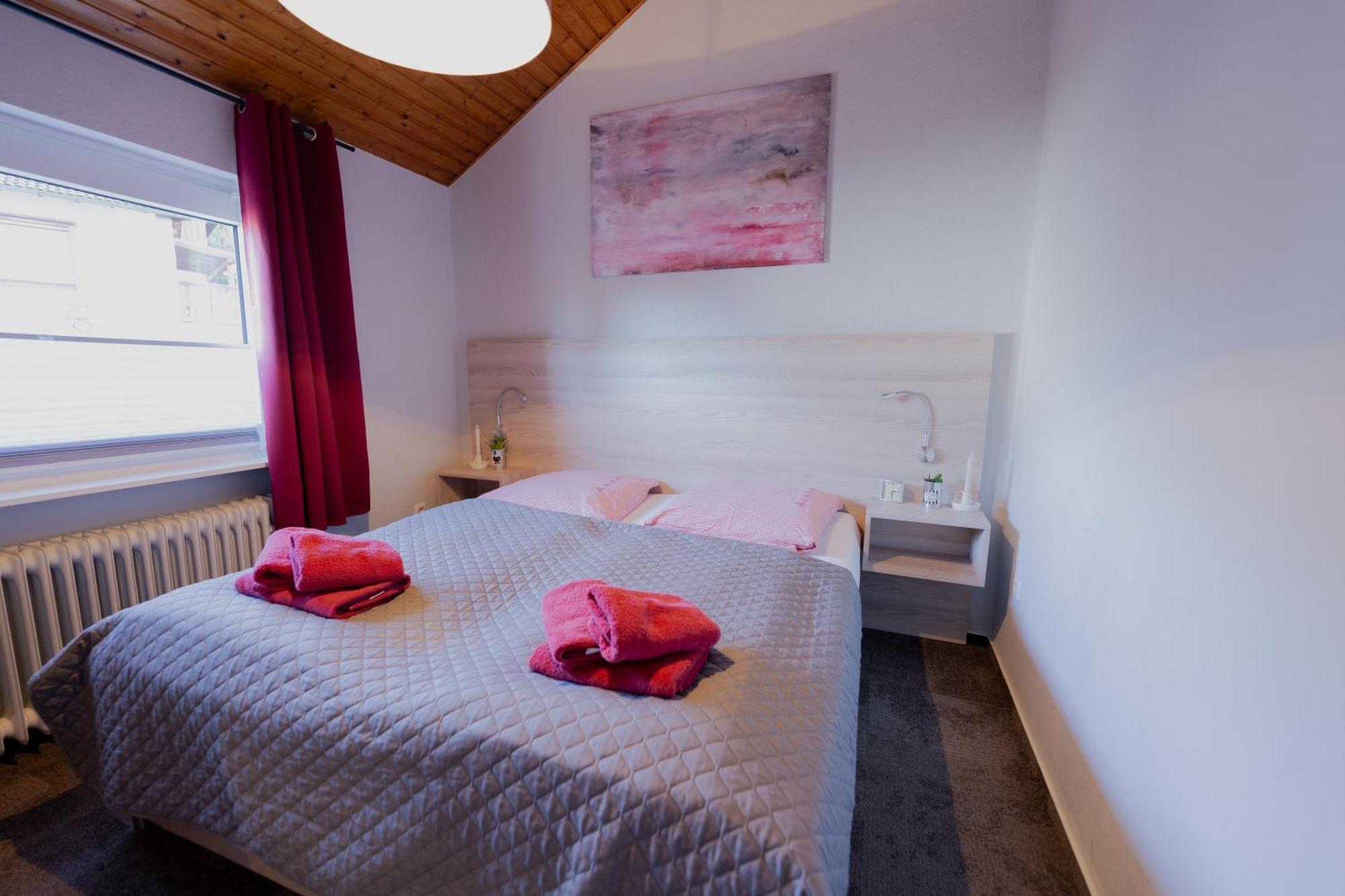 Ferienhaus Schoene Aussicht Ferienwohnung Rot Hemfurth-Edersee Exteriér fotografie